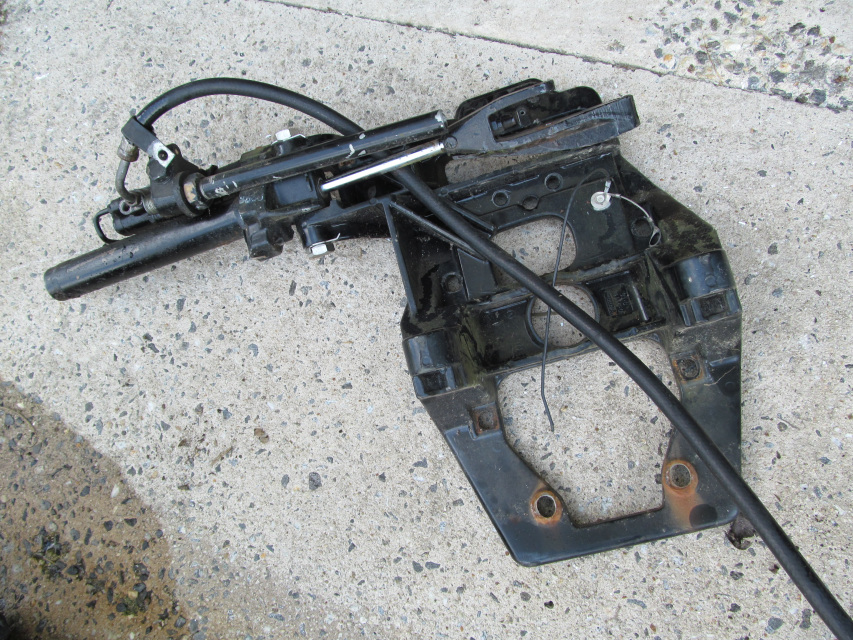 Mercruiser Power Steering CYLINDER